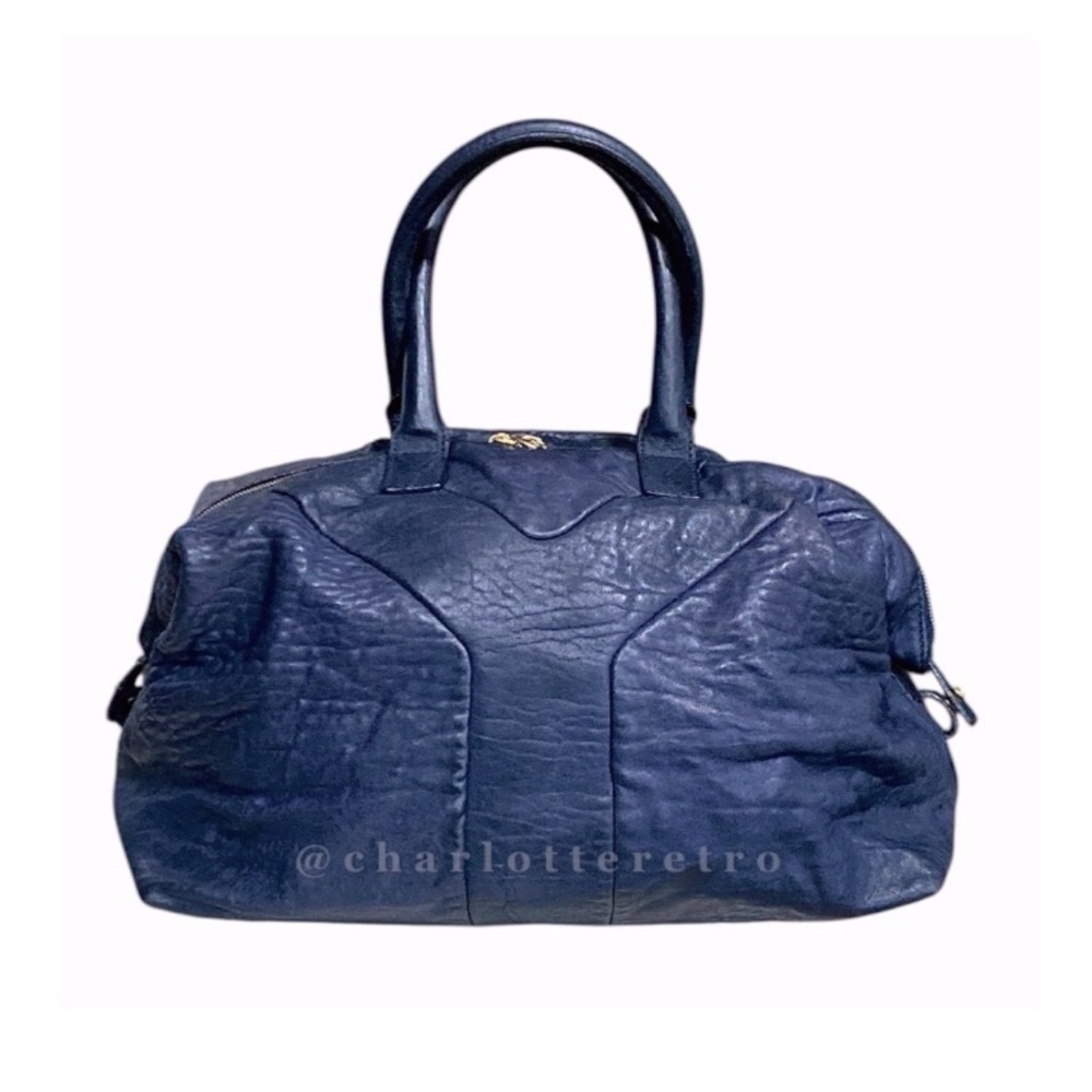 Yves Saint Laurent • Easy Y Leather Tote Bag